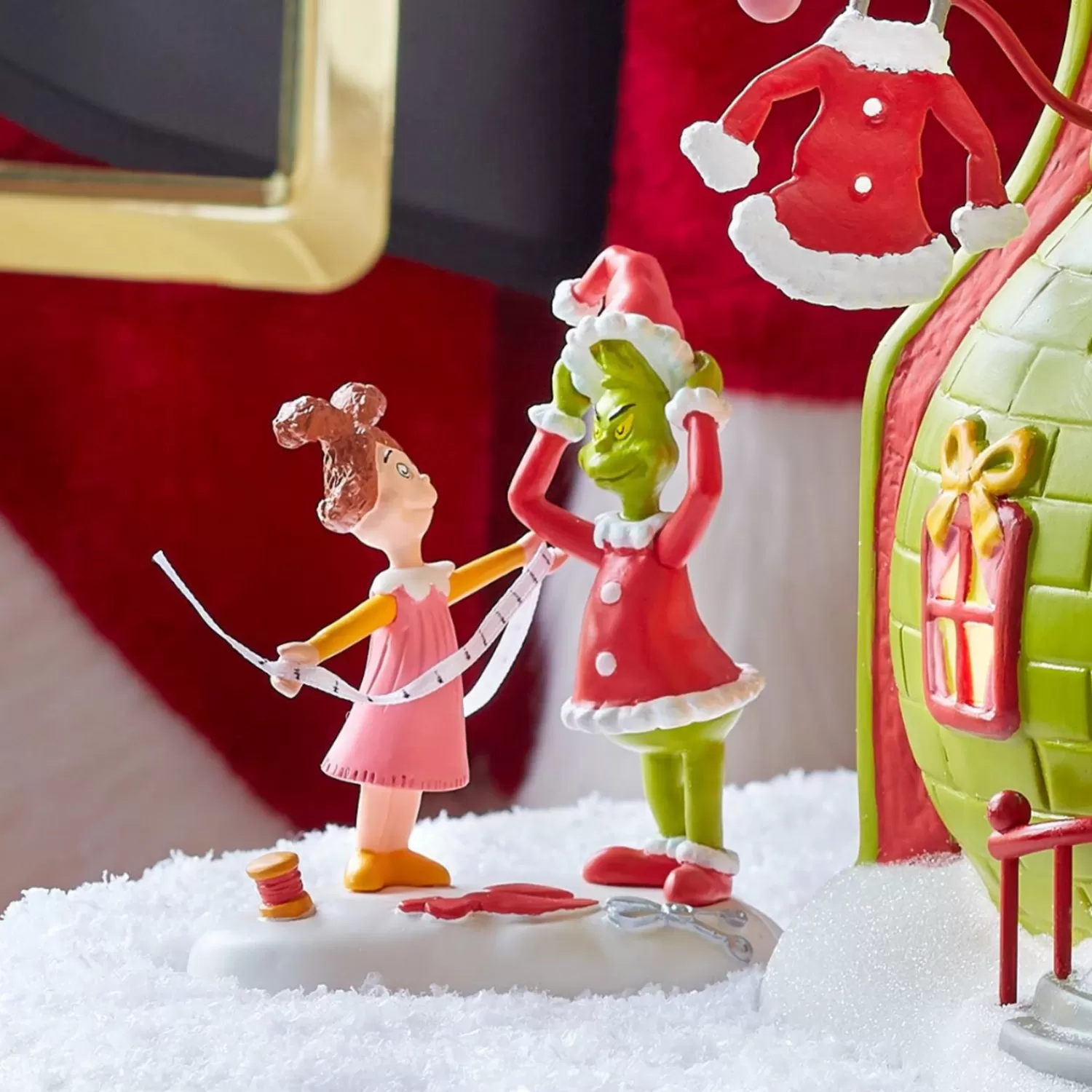 The Jolly Christmas Shop Grinch | Department 56 Grinch Village Being Fitted For A Santy Suit Figure 6013019