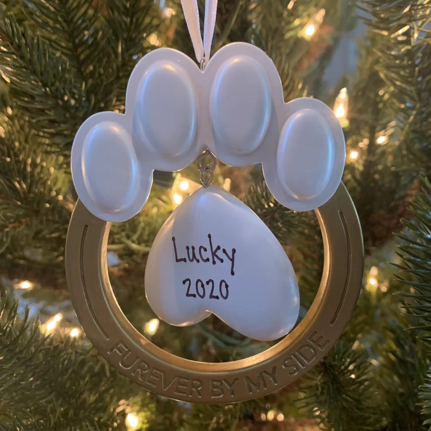 The Jolly Christmas Shop Personalized Ornaments·Pet | Animals·Dogs | Hallmark 4" Pet Paw Memorial Personalized Christmas Ornament 1HGO2252