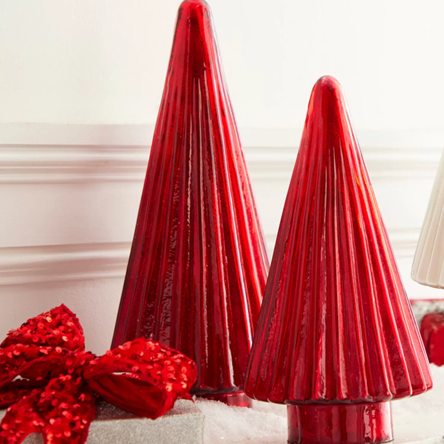 The Jolly Christmas Shop Holiday Cheers | Houses And Accessories·Trees | Raz 11.75" Or 15" Red Glass Tree Christmas Decoration