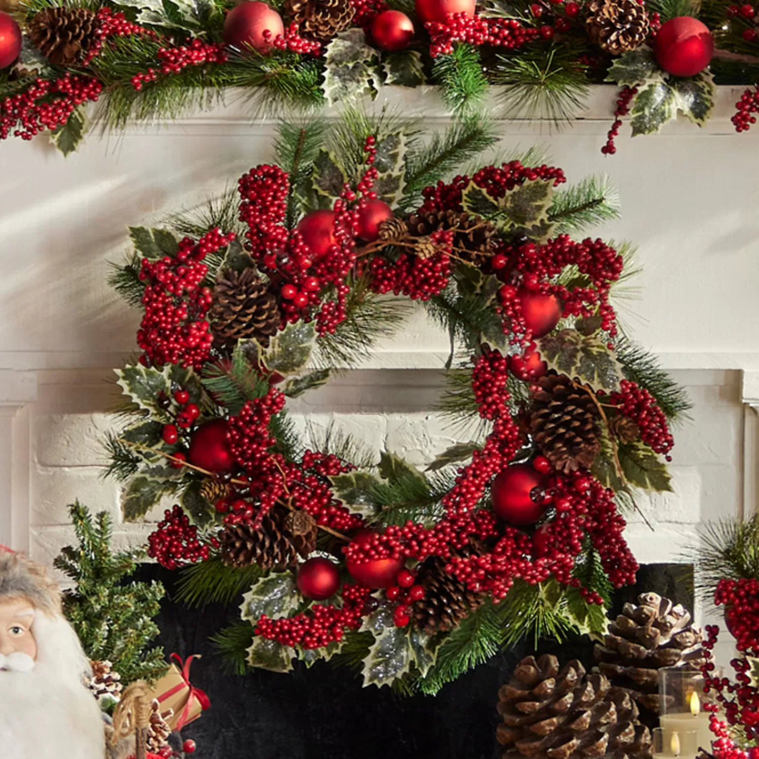 The Jolly Christmas Shop Sleigh Bells | Christmas Wreaths | Raz 28" Iced Berry And Ornament Christmas Wreath W4302480