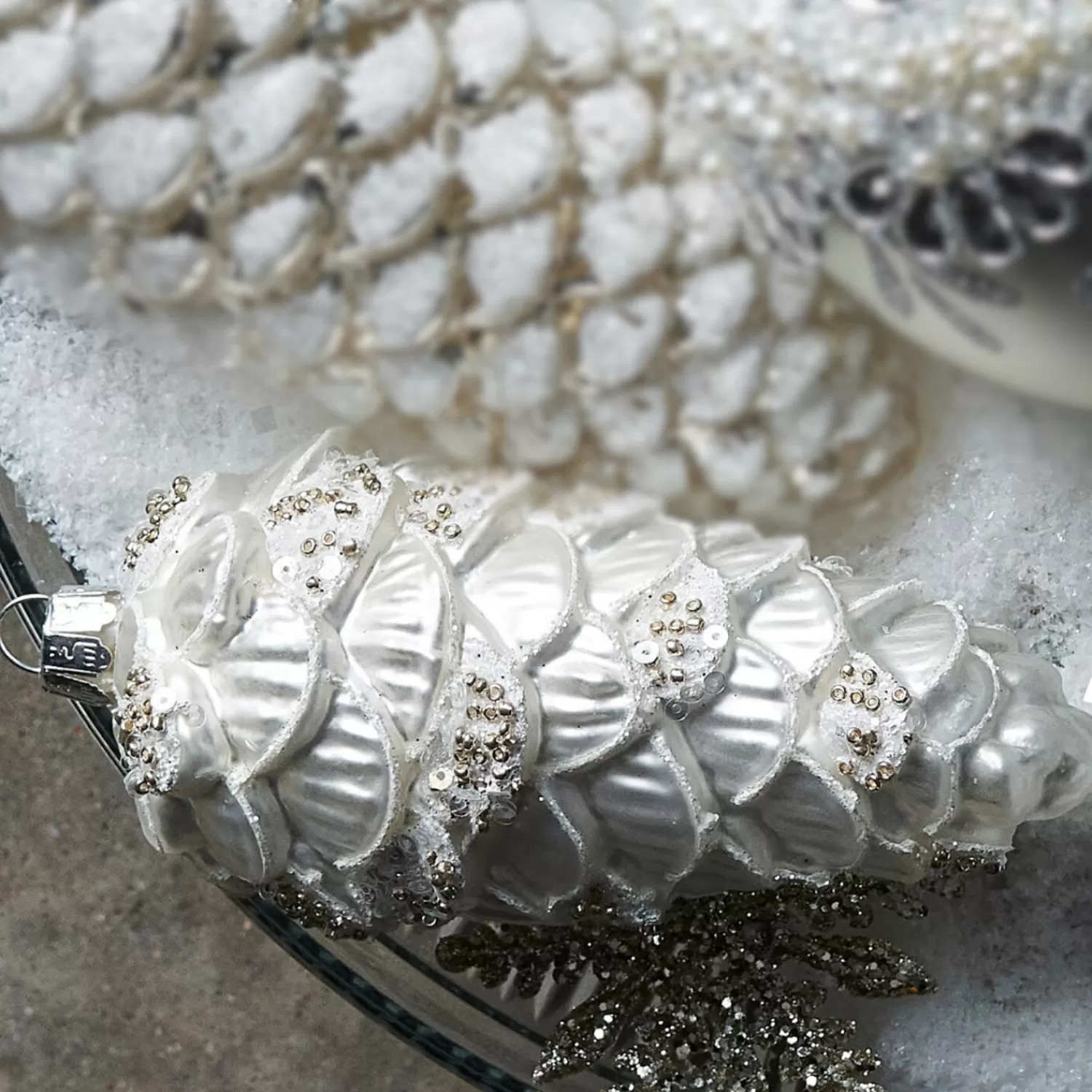 The Jolly Christmas Shop Snowflake Soiree | Glass Ornaments | Raz 5" Metallic White Pinecone Glass Christmas Ornament 4422893
