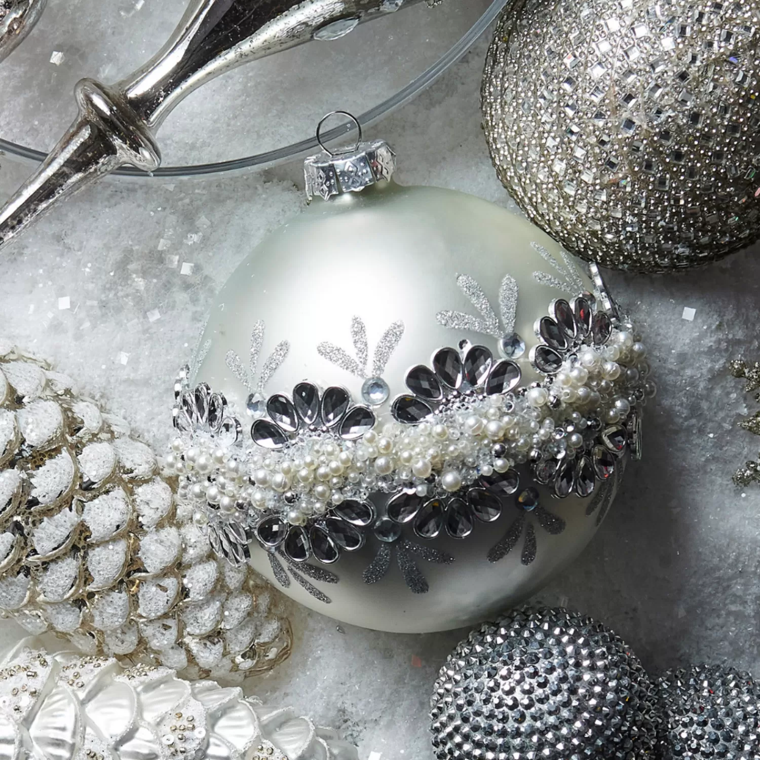 The Jolly Christmas Shop Snowflake Soiree | Elegant | Raz 5" Silver Jeweled And Pearl Glass Ball Christmas Ornament 4424508
