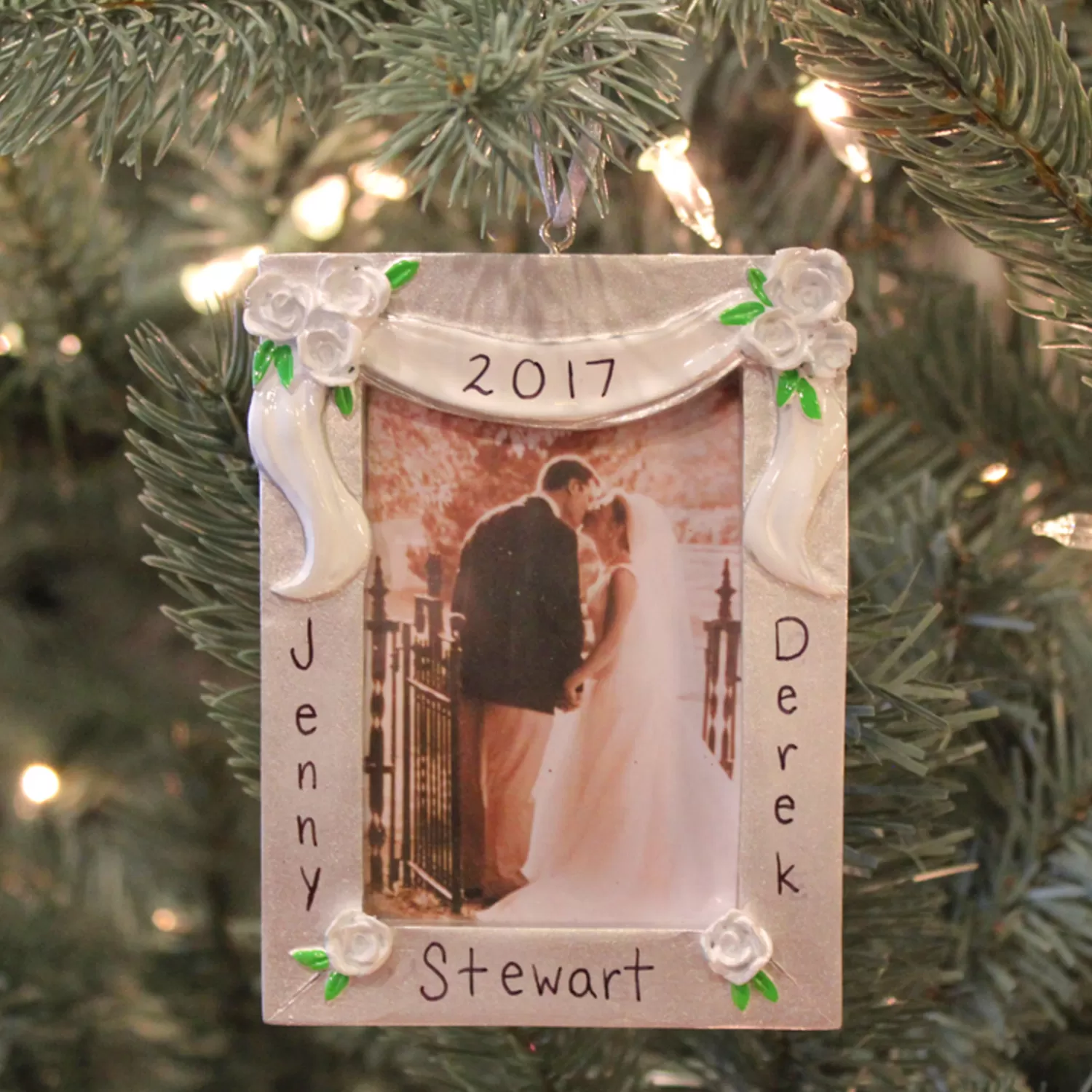 The Jolly Christmas Shop Personalized Ornaments·Wedding And Engagement Ornaments | Wedding | Silver And White Wedding Picture Frame Personalized Christmas Ornament PF958