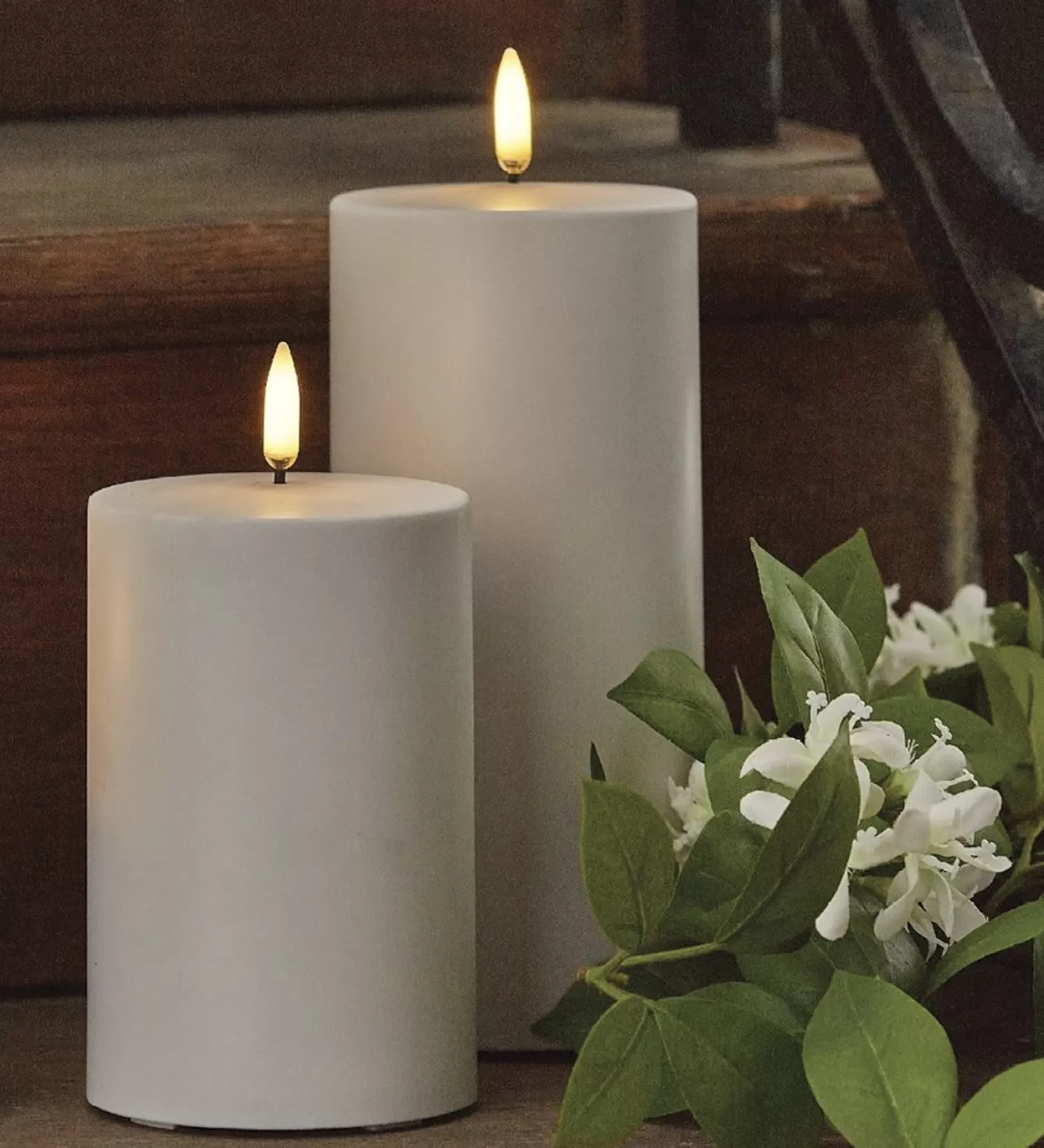 The Jolly Christmas Shop Figurines | Vintage Farm House | Uyuni 3" X 5" Or 7" Flat Top Moving Flame White Outdoor Pillar Battery Candle