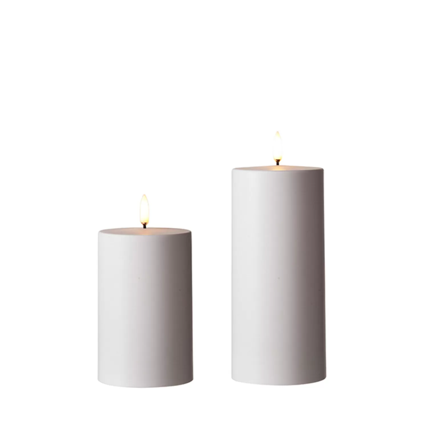The Jolly Christmas Shop Figurines | Vintage Farm House | Uyuni 3" X 5" Or 7" Flat Top Moving Flame White Outdoor Pillar Battery Candle